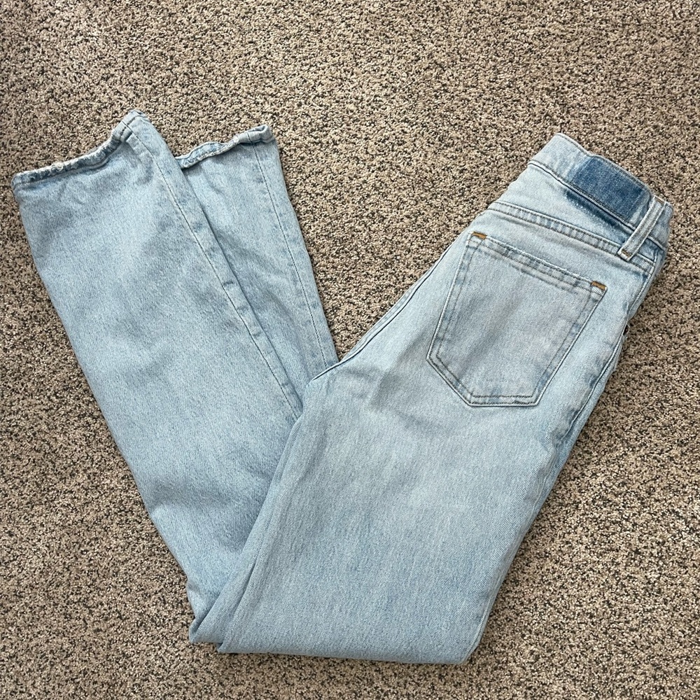 Abercrombie & Fitch Light Wash Straight Leg Jeans